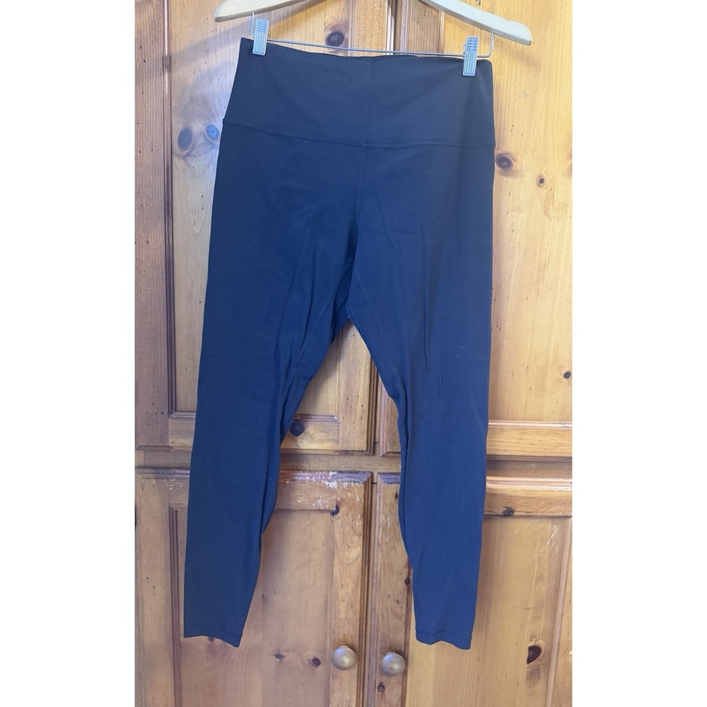 Lululemon Women's 12 Tight 28" Train Leggings Pants Align Wunder Under Black